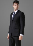 服裝定制面料不同，晾曬方法大不同