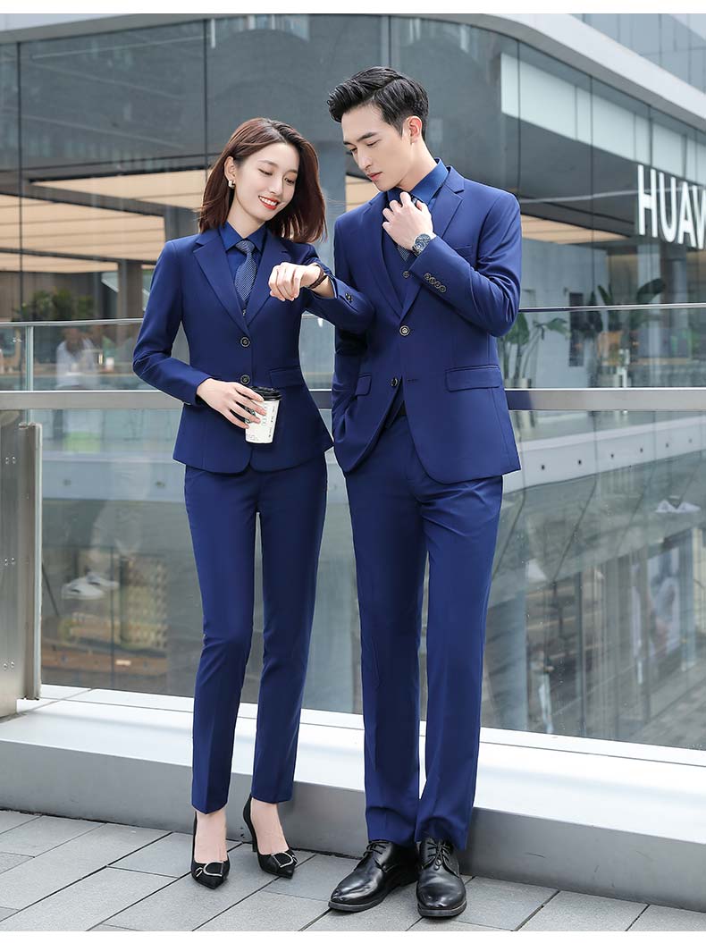 高級團體西服定制模特展示圖2